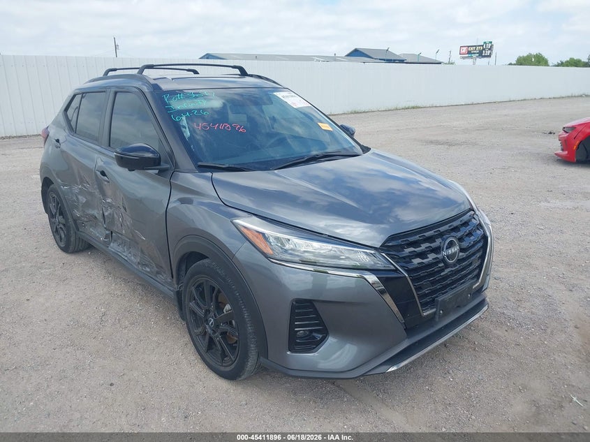 2023 NISSAN KICKS auction photo 1