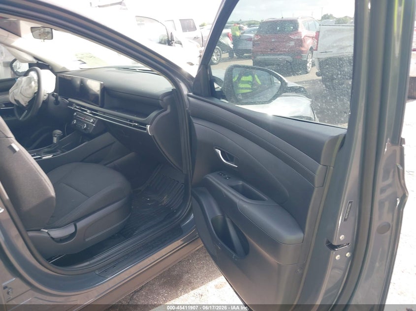 2026 HYUNDAI TUCSON auction photo 5