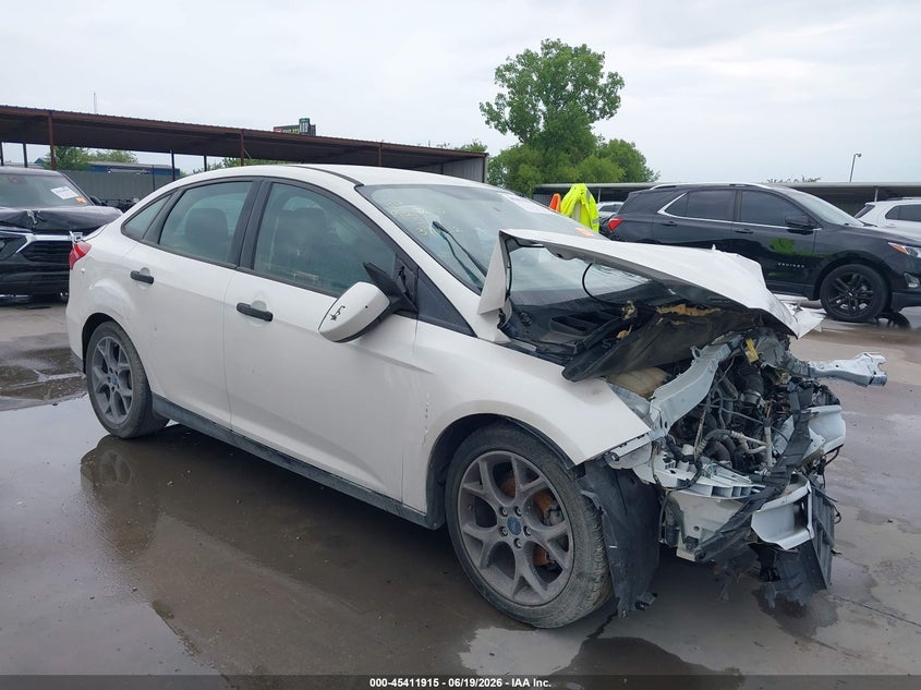 Vin: 1fadp3e22gl376612, lot: 45909938, ford focus s 2016 img_1
