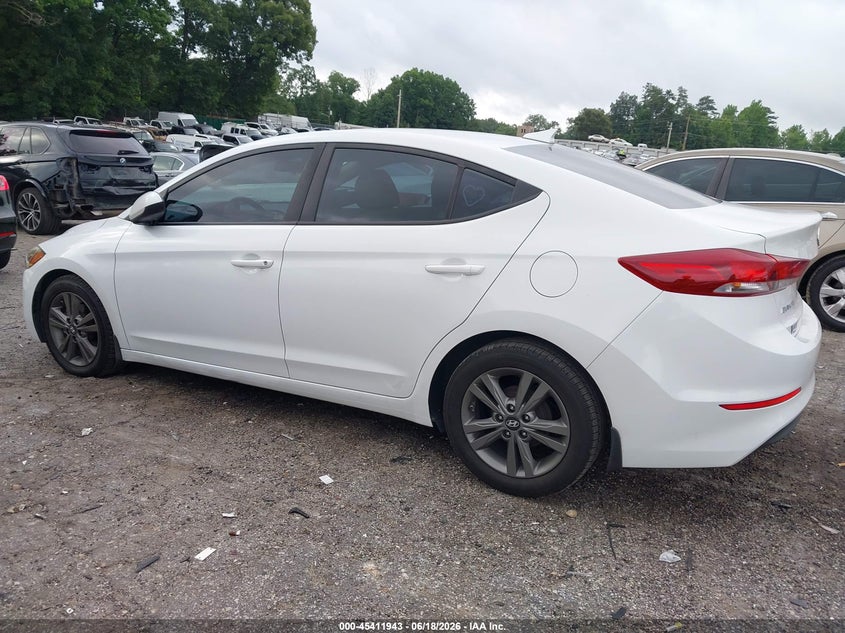 VIN 5NPD84LF1HH000931 2017 HYUNDAI ELANTRA SE