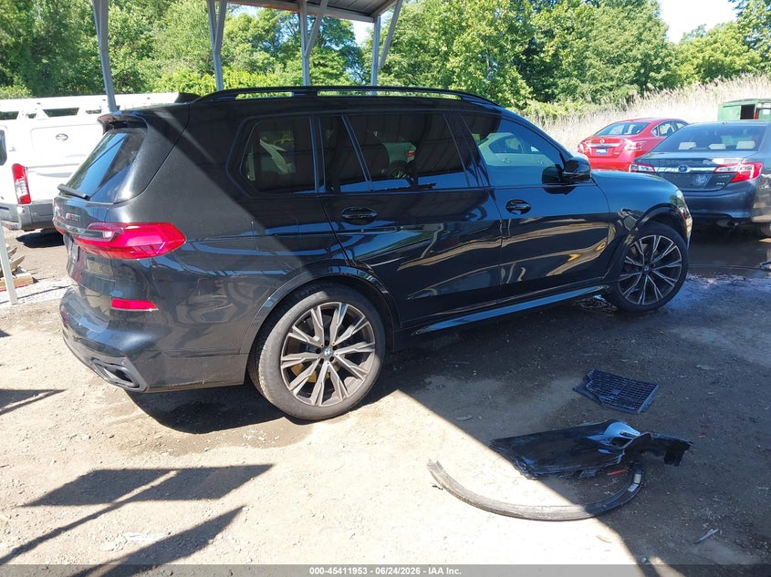 2022 BMW X7 auction photo 4