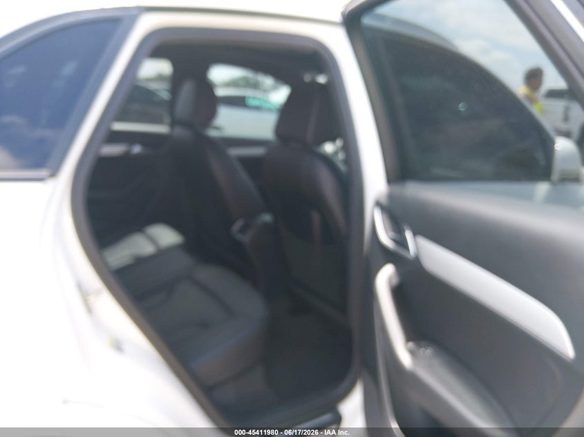 2018 AUDI Q3 SPORT UTILITY VEHICLE 2.0L I-4 DI, DOHC, VVT, TURBO, 200HP