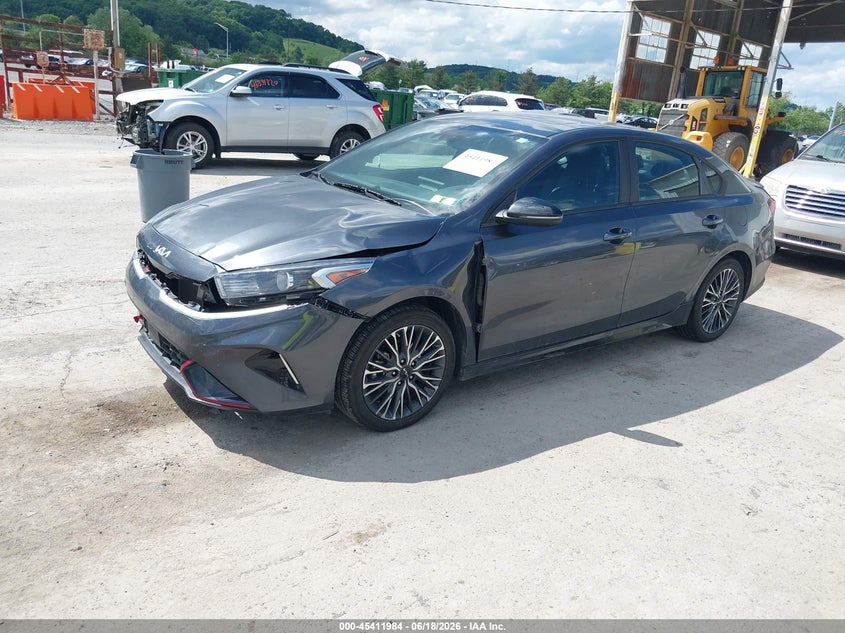 2024 KIA FORTE auction photo 2