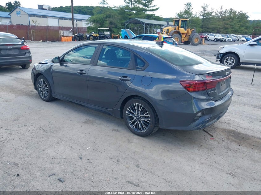 2024 KIA FORTE auction photo 3