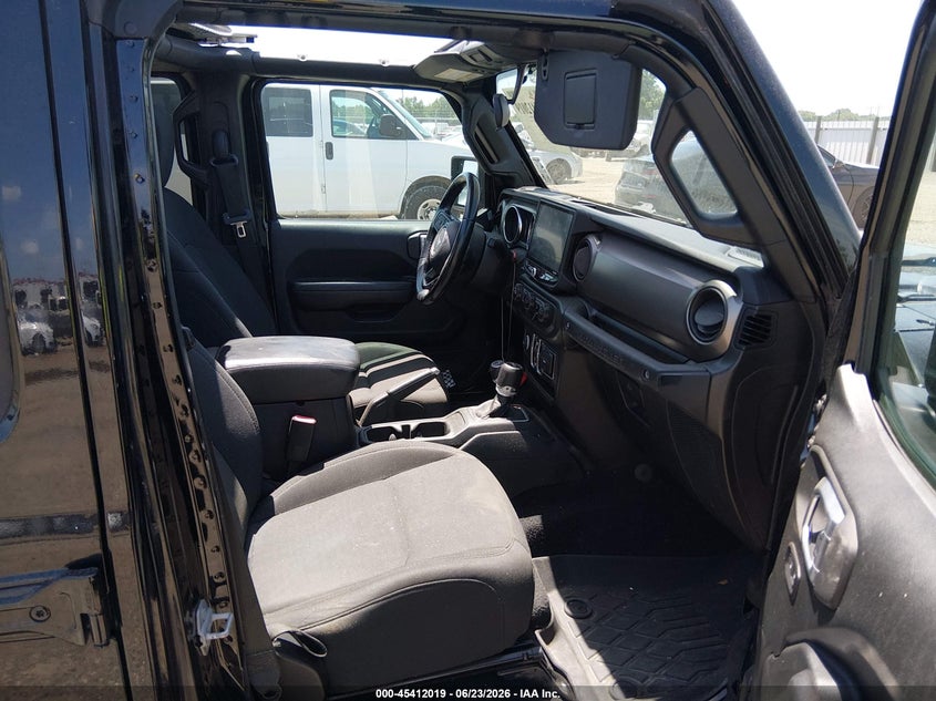 AtlanticExpress - Jeep Wrangler Unlimited