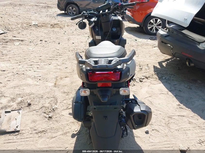 2025 YAMAHA YW125 auction photo 6