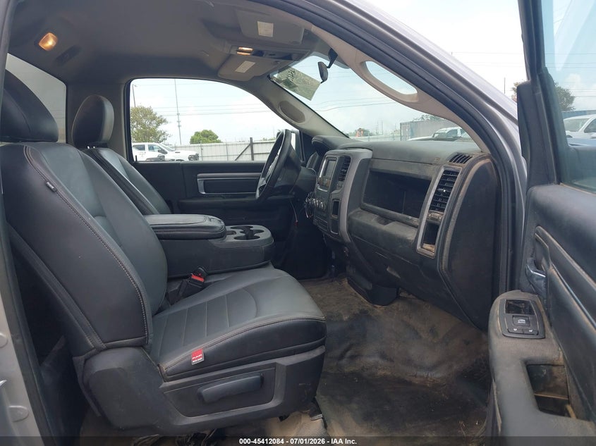 2021 RAM 1500 CLASSIC auction photo 5