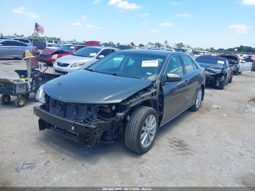 2012 TOYOTA CAMRY auction photo 2