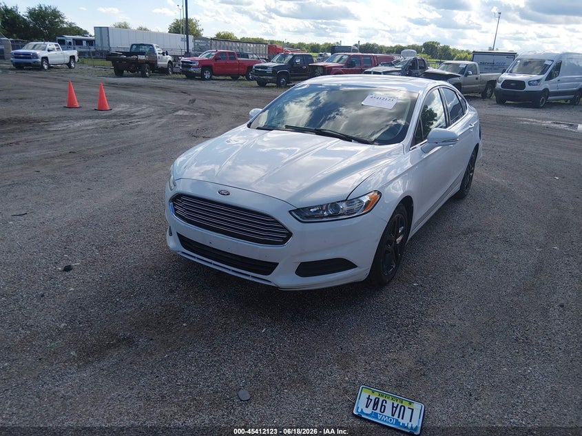 3FA6P0HD2GR172639 2016 FORD FUSION SE photo 1