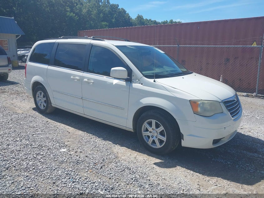 2010 Chrysler Town & Country Touring