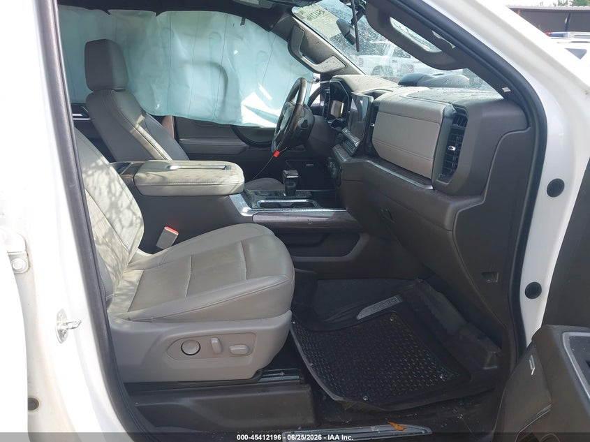 2022 CHEVROLET SILVERADO 1500 4WD SHORT BED LTZ — Фото 5