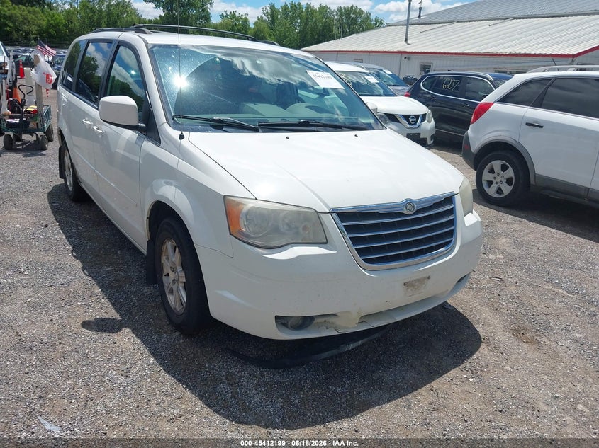 2008 Chrysler Town & Country