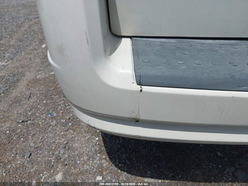 2008 CHRYSLER TOWN & COUNTRY auction photo 6