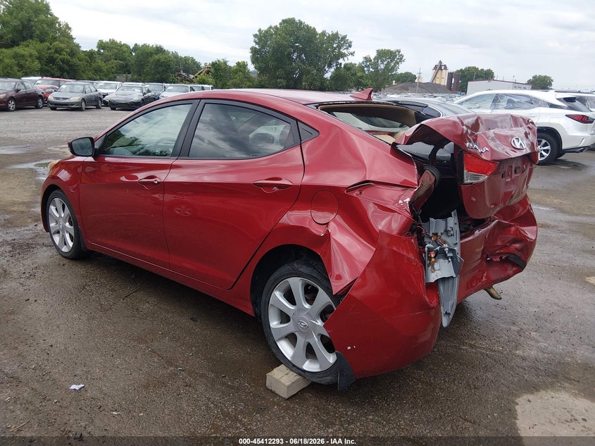 2013 HYUNDAI ELANTRA auction photo 3