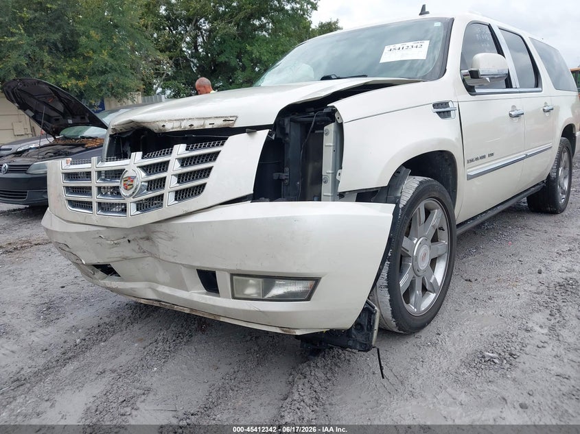 2014 Cadillac Escalade Esv Luxury VIN: 1GYS3HEF8ER225646 Lot: 45412342
