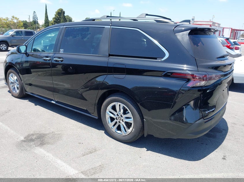 AtlanticExpress - Toyota Sienna