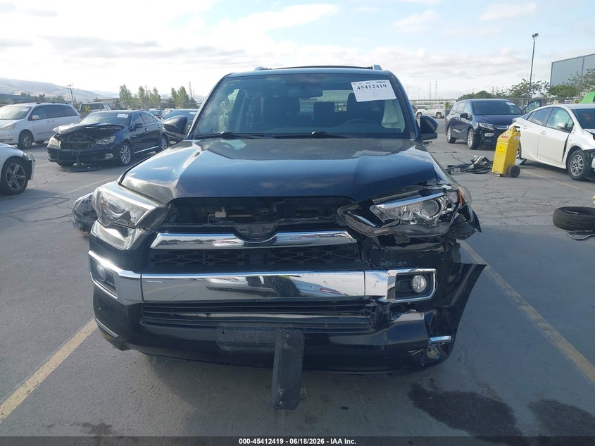 2018 Toyota 4Runner Limited VIN: JTEBU5JR4J5582241 Lot: 45412419