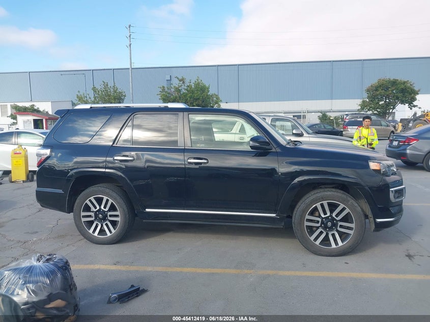 2018 Toyota 4Runner Limited VIN: JTEBU5JR4J5582241 Lot: 45412419
