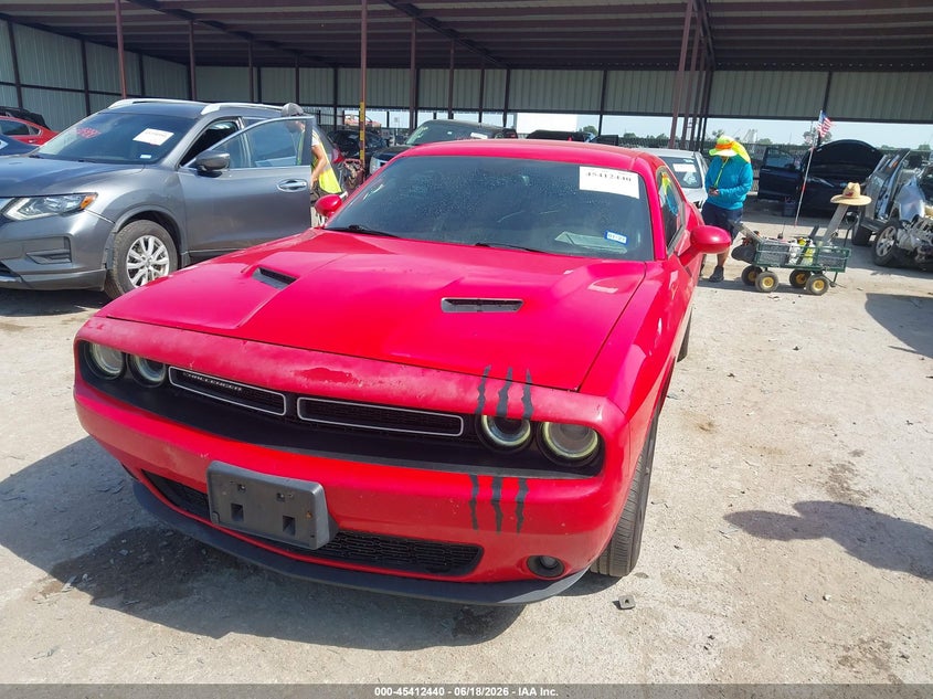 Vin: 2c3cdzbg1fh788988, lot: 45910462, dodge challenger sxt plus 20152