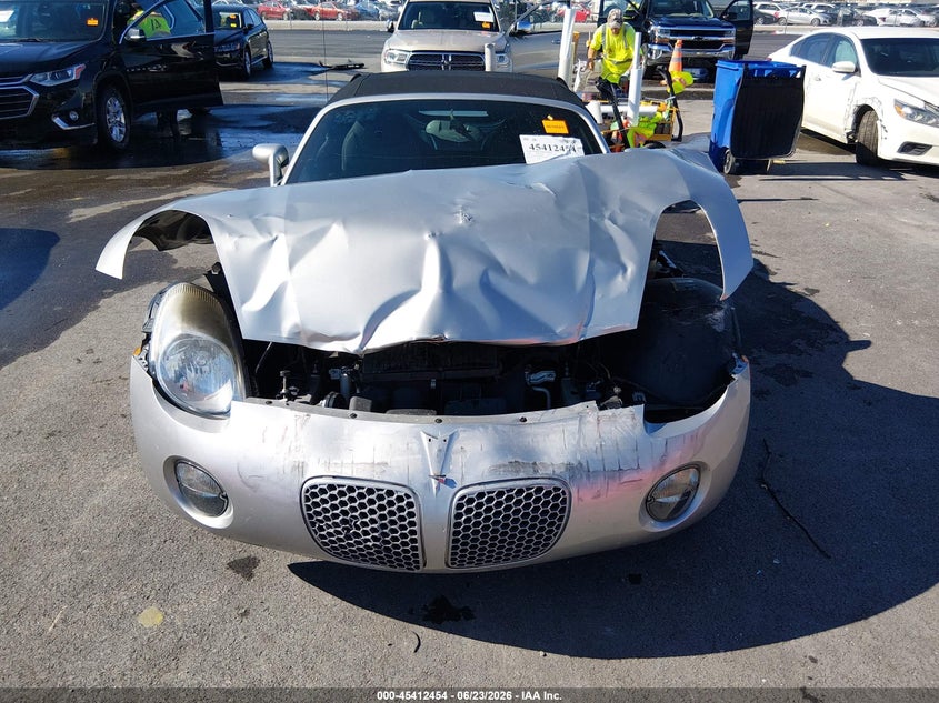 2008 Pontiac Solstice VIN: 1G2MB35B98Y100560 Lot: 45412454