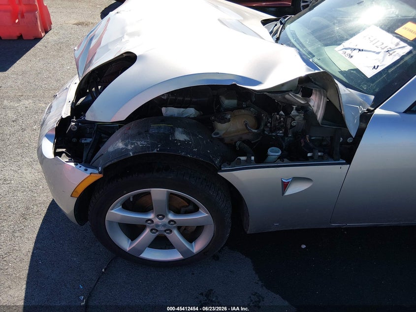 2008 Pontiac Solstice VIN: 1G2MB35B98Y100560 Lot: 45412454