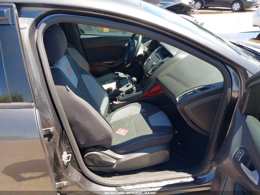 2015 FORD FOCUS ST auction photo 5