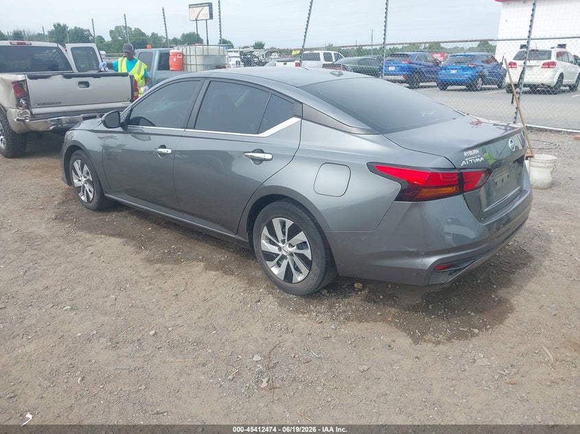 AtlanticExpress - Nissan Altima