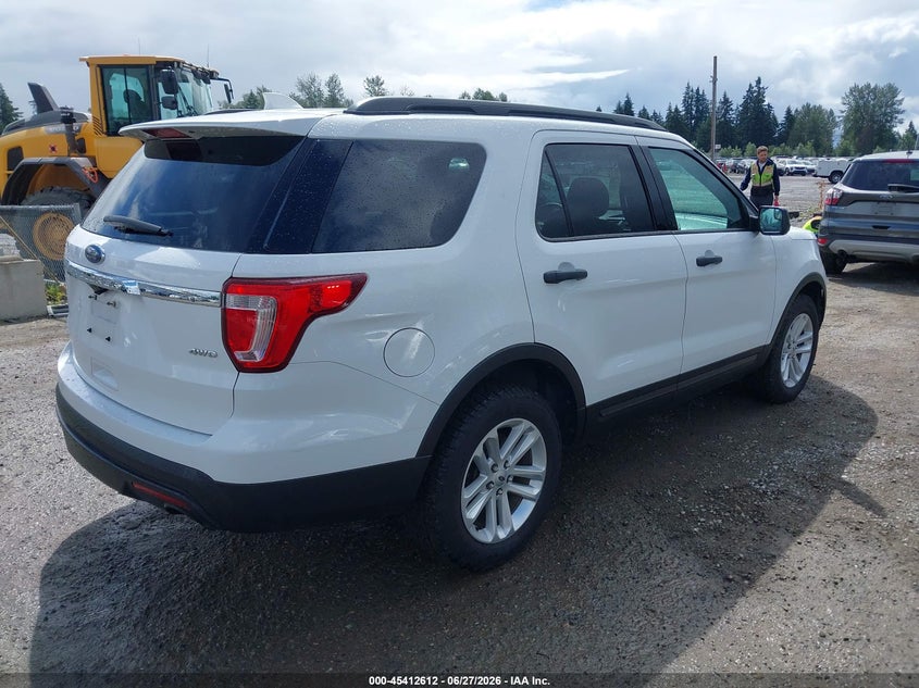 2017 FORD EXPLORER auction photo 4