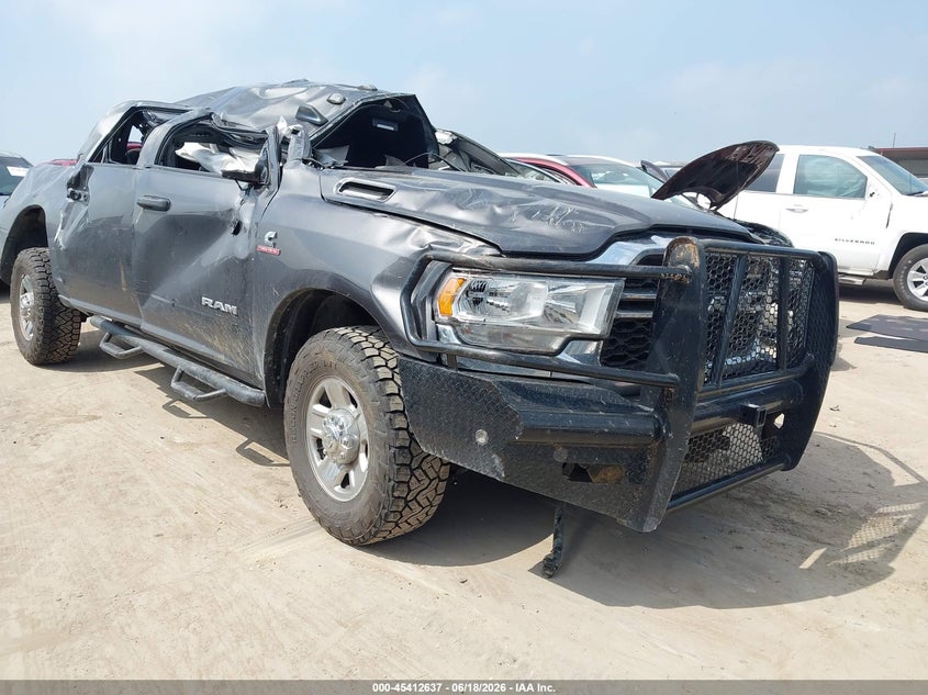 Vin: 3c6ur5cl1ng368806, lot: 45910659, ram 2500 tradesman  4x4 6'4 box 2022 img_1