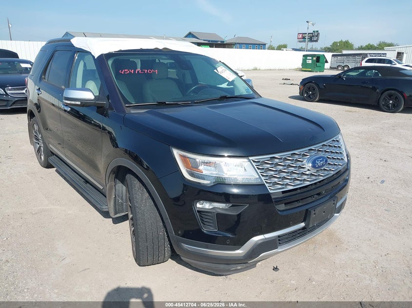 Vin: 1fm5k8ht2jgb02353, lot: 45910726, ford explorer platinum 2018 img_1