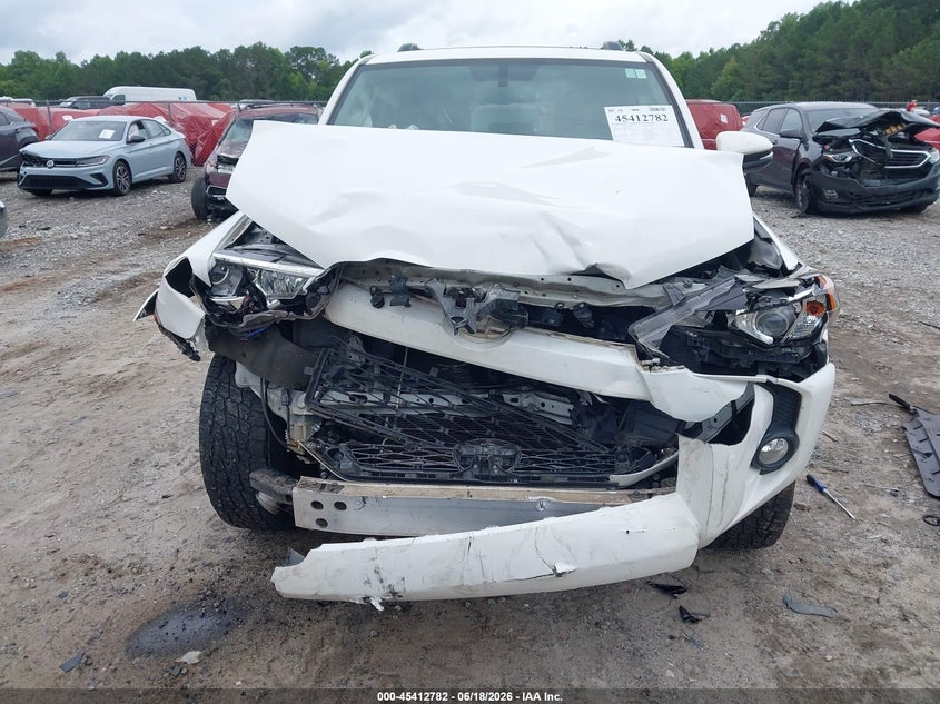 2019 TOYOTA 4RUNNER auction photo 6