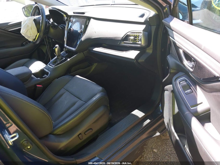 2023 SUBARU OUTBACK auction photo 5