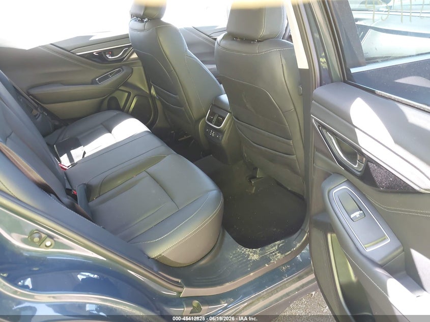 2023 SUBARU OUTBACK auction photo 8