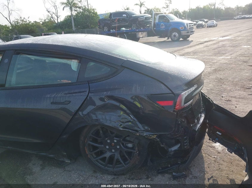 2024 TESLA MODEL 3 auction photo 6