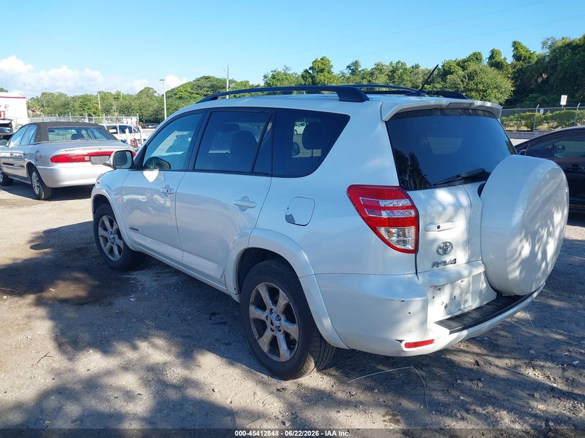 2011 TOYOTA RAV4 auction photo 3