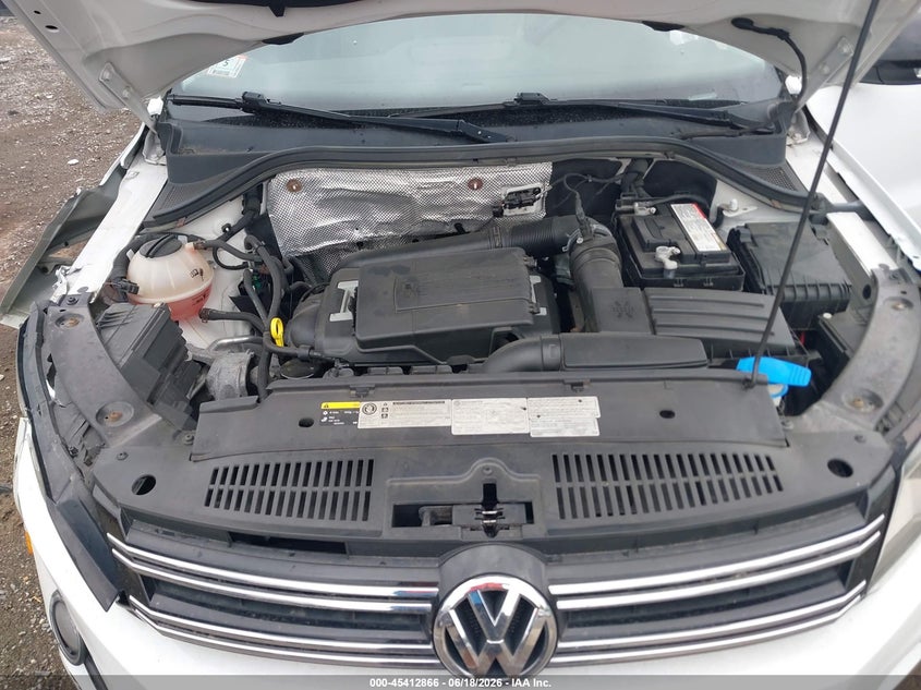 2017 Volkswagen Tiguan 2.0T Sport VIN: WVGUV7AX0HK031154 Lot: 45412866
