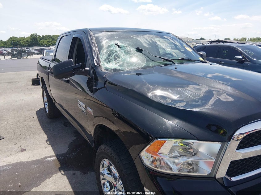 2020 RAM 1500 CLASSIC auction photo 6