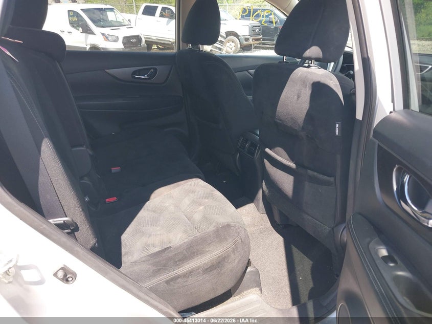 2016 NISSAN ROGUE auction photo 8