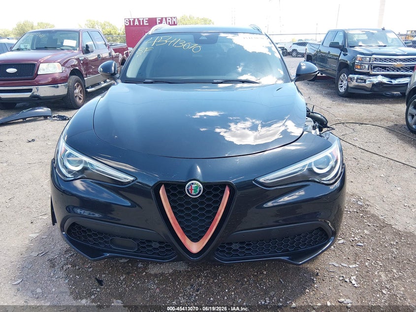 2018 Alfa Romeo Stelvio Ti Awd VIN: ZASFAKBN2J7C01247 Lot: 45413070