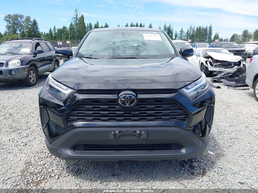 AtlanticExpress - Toyota RAV4