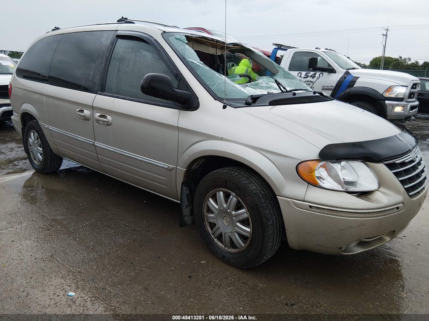 2005 Chrysler Town & Country