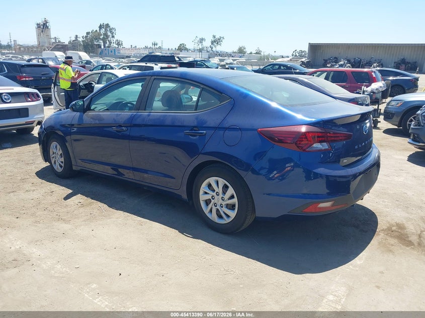 2020 HYUNDAI ELANTRA auction photo 3