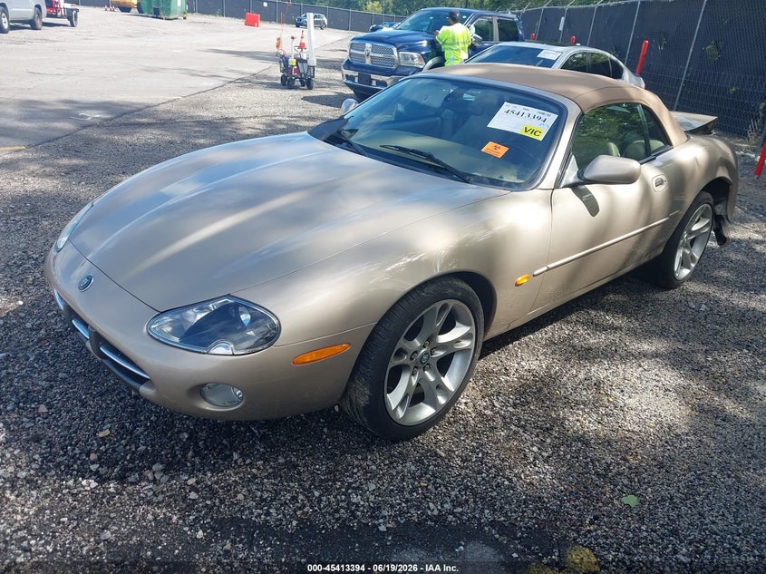 2003 JAGUAR XK8 auction photo 2