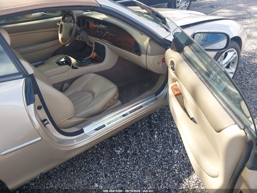 2003 JAGUAR XK8 auction photo 5