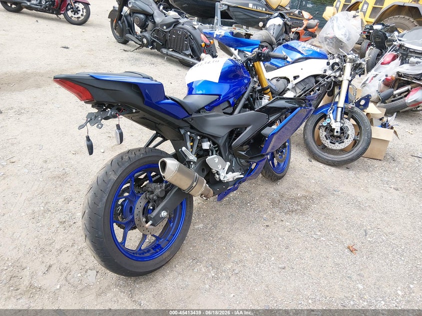 2025 YAMAHA YFZ320 auction photo 4