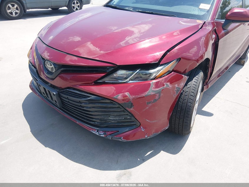 2020 TOYOTA CAMRY auction photo 6
