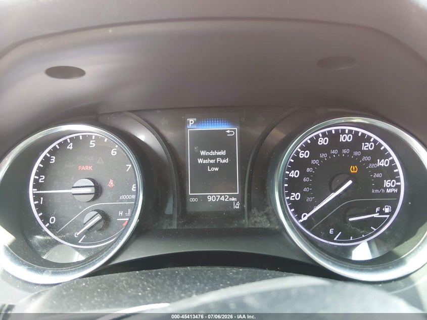 2020 TOYOTA CAMRY auction photo 7