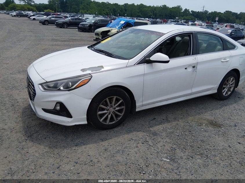 2019 HYUNDAI SONATA auction photo 2