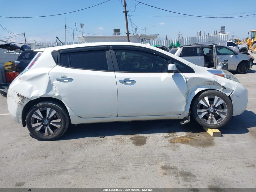 AtlanticExpress - Nissan Leaf
