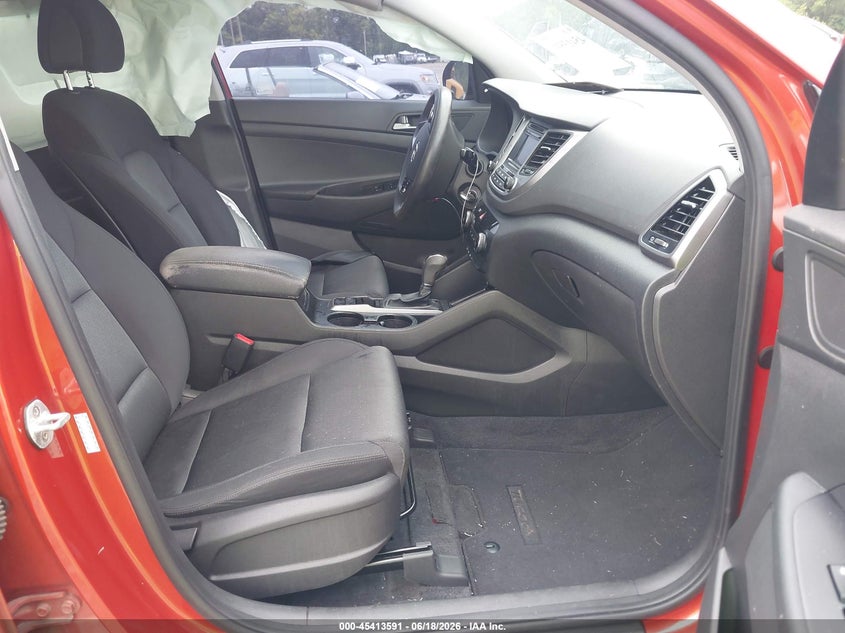 2017 HYUNDAI TUCSON auction photo 5